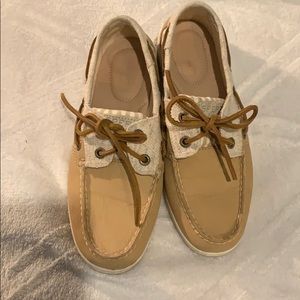 Sperry nude shoes